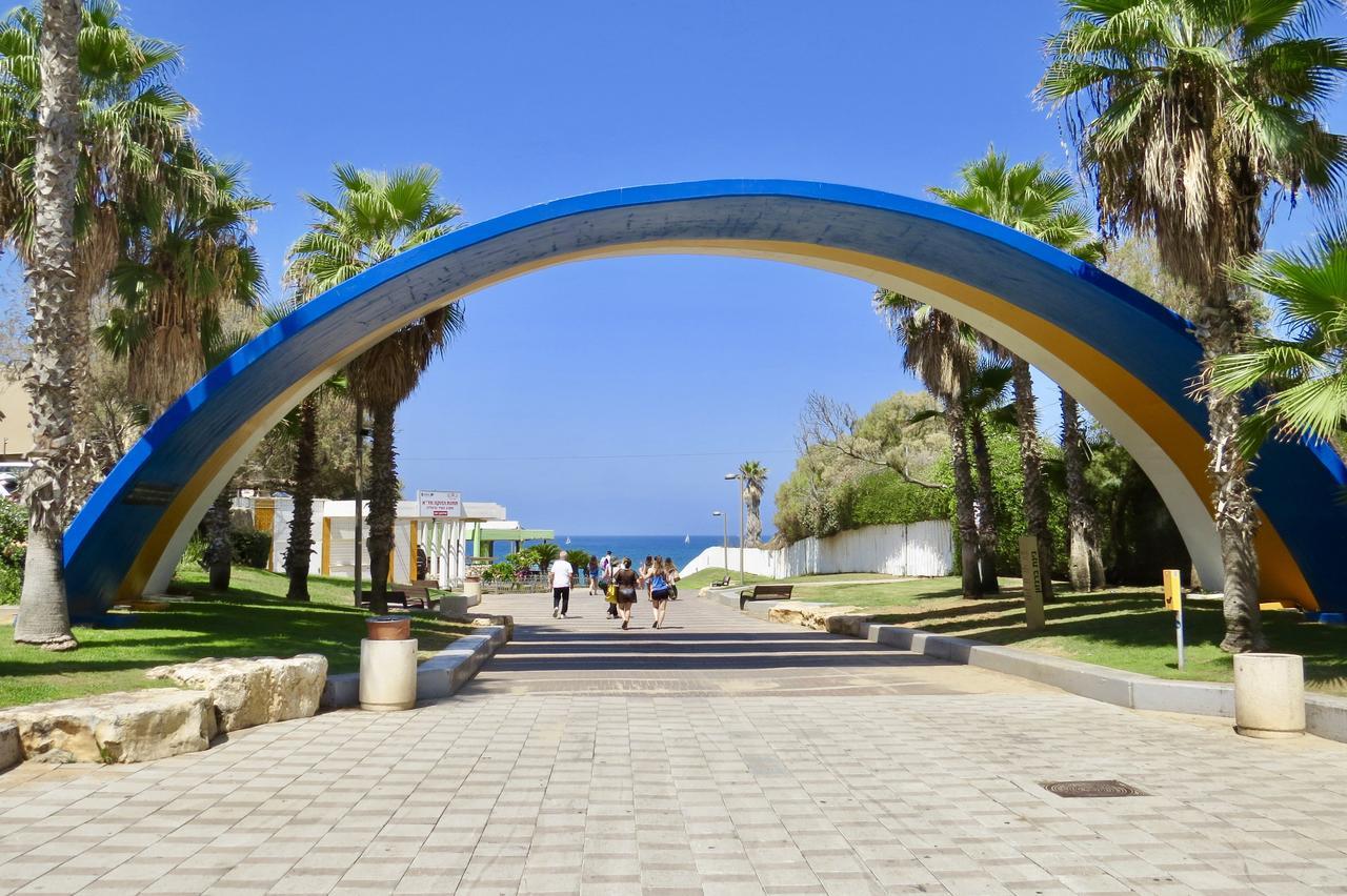 Cozy Studio "De Shalit" Herzliya Exterior photo